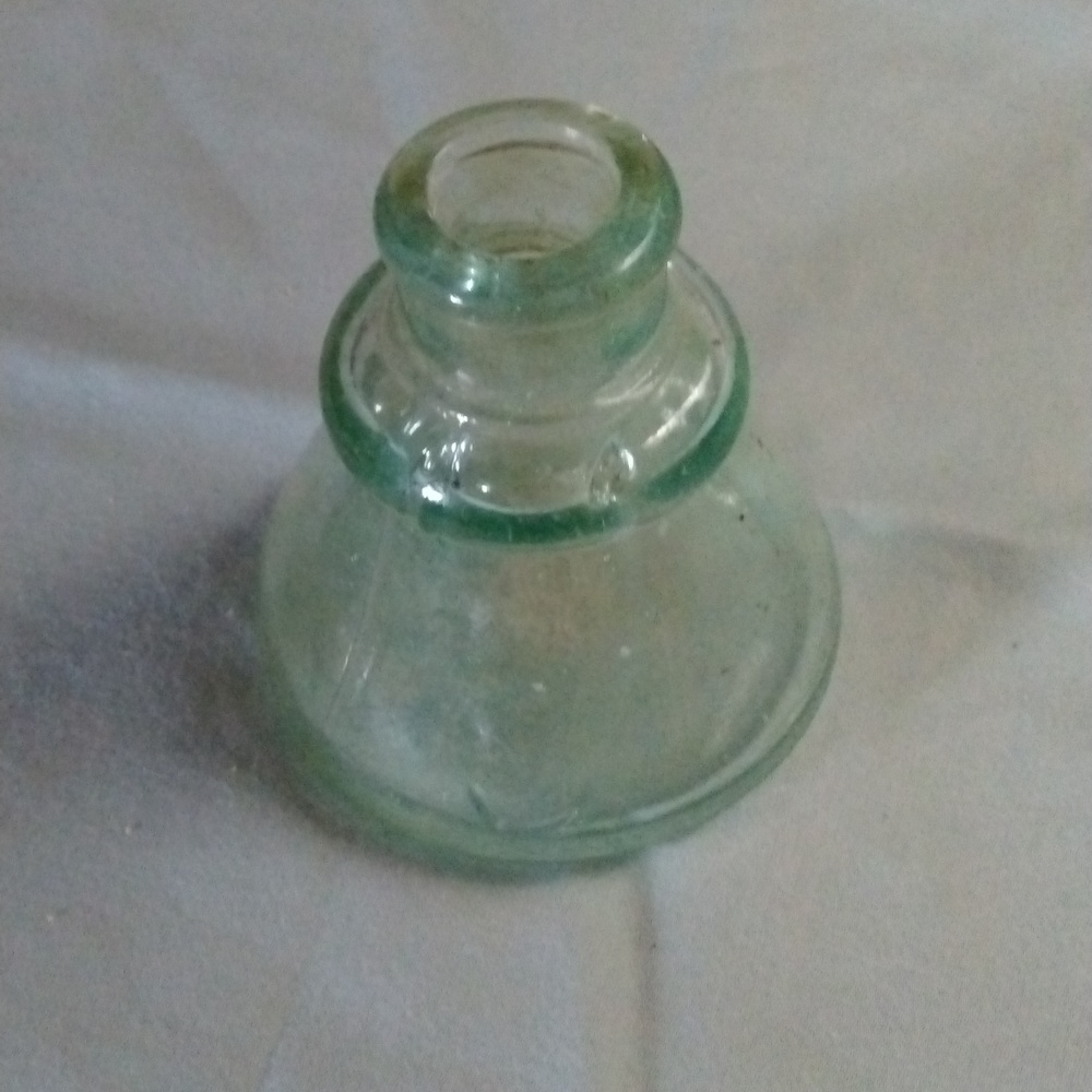Vintage: Carter's 1897 Glass Inkwell